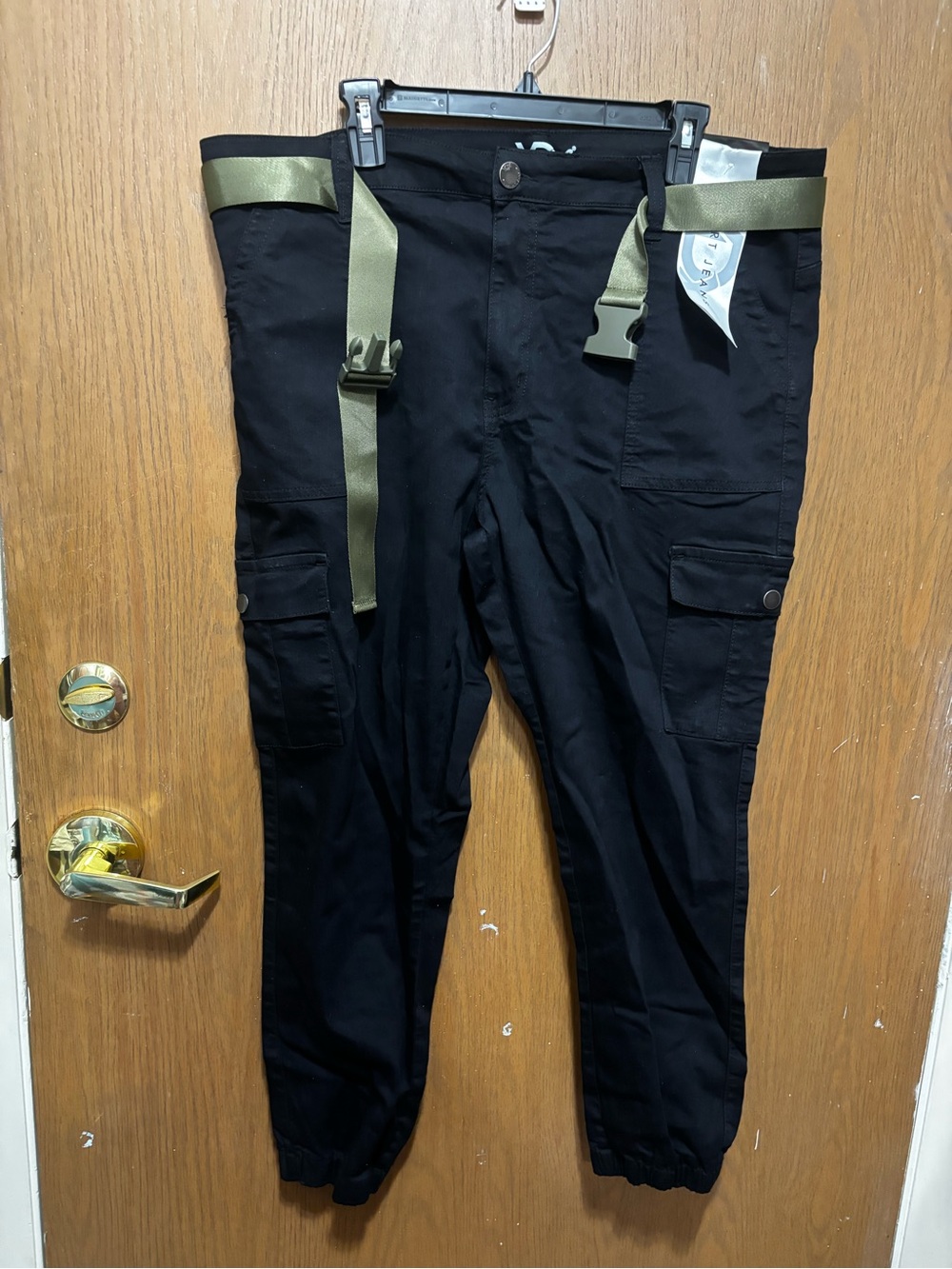 YDX black cargo pants with adjustable belt and pockets size 22w